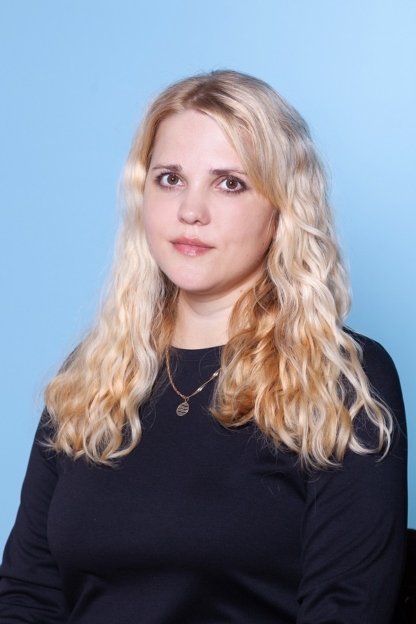 Дедова Юлия Анатольевна.